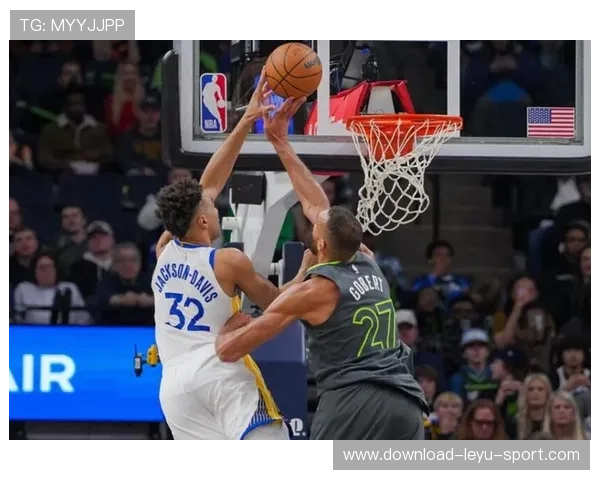 克里斯·保罗挡拆组织提升进攻节奏 拉开与戈贝尔的效率差距