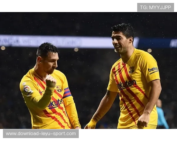 苏亚雷斯与伊布：力量型与技术型前锋的终极对比分析