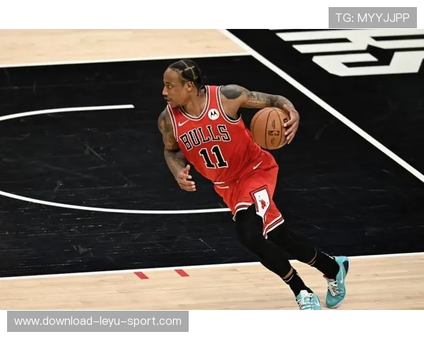 德罗赞突破得分效率提升拉开与韦少关键时刻表现差距