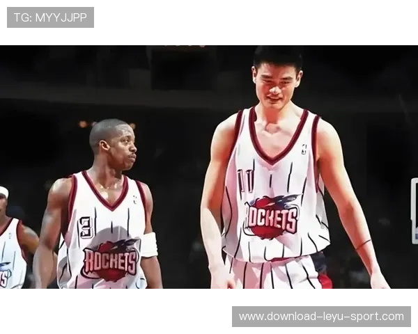 弗朗西斯突破能力提升50%助火箭拉开与对手防线差距